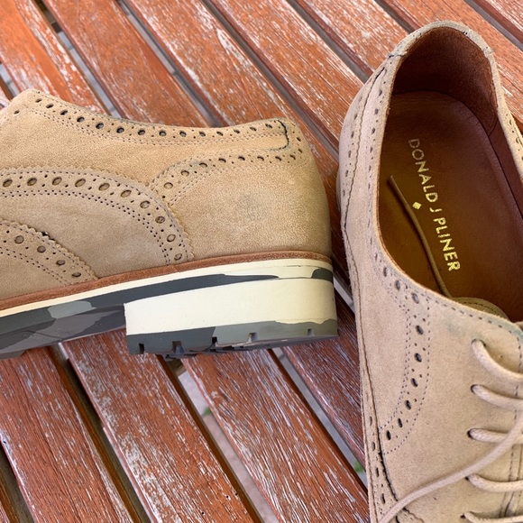 Donald J. Pliner men’s suede shoes - Picture 3 of 4